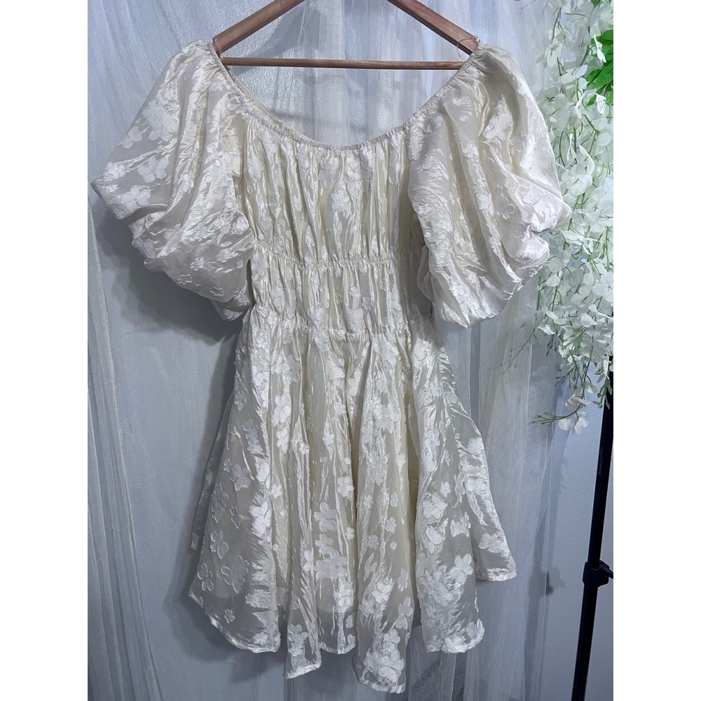 &mercy Womens Cream Floral Jacquard Smocked Puff Sleeve Mini Dress Size M